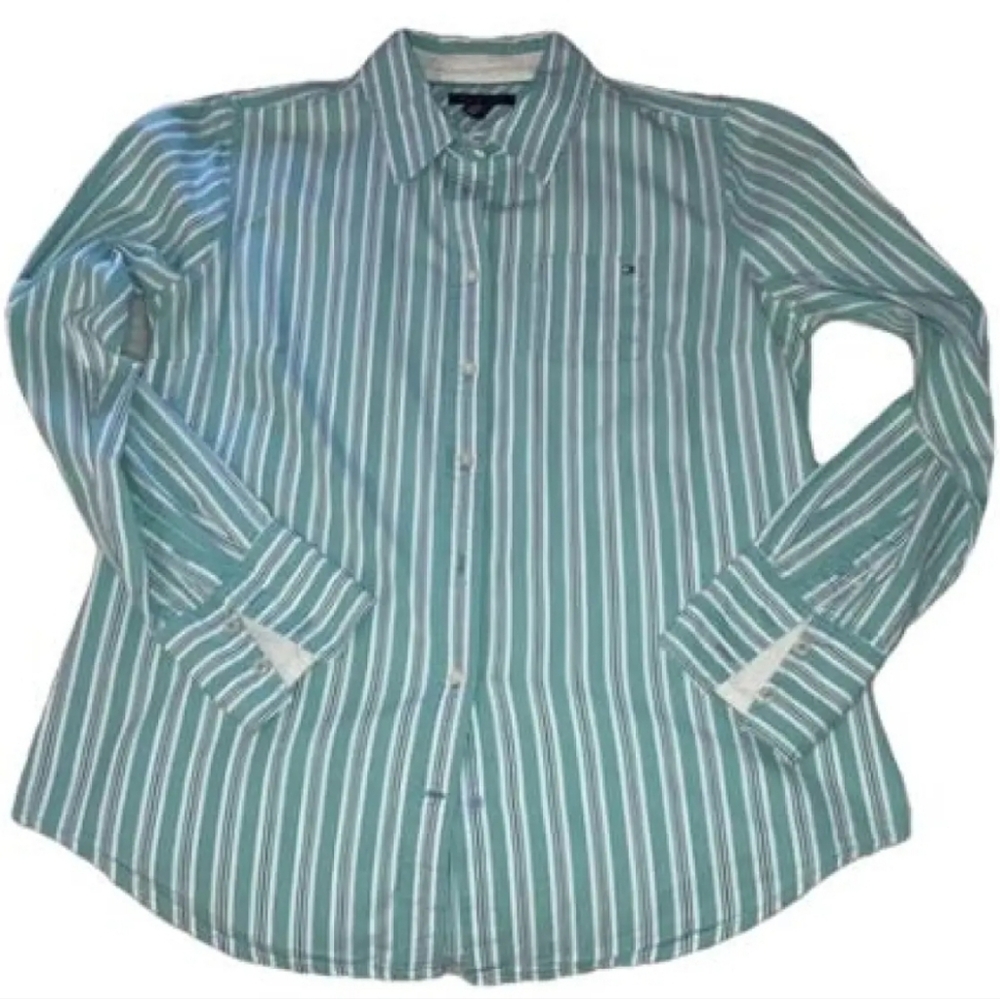 Women's Button down Tommy shirt Size m